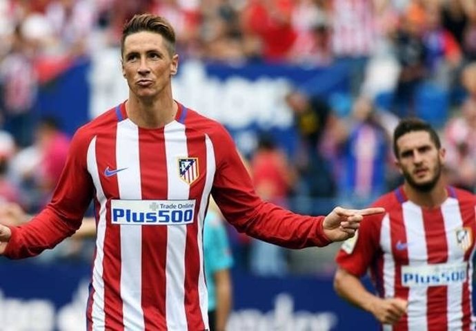 Fernando Torres celebra un gol con el Atlético de Madrid