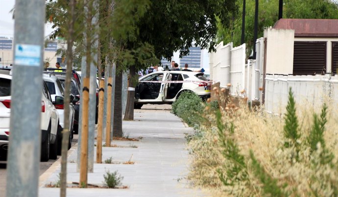 Calle de Gavà donde se ha producido el tiroteo contra dos policías locales