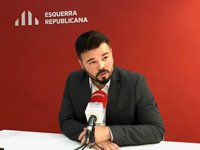 Rufián (ERC) cree que el votante de CatComú irá a votar el 1-O "sin saber qué piensa Colau"