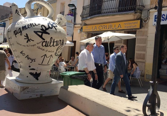 Visita de Xavier García Albiol (PP) per Argentona (Barcelona)