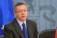 Alberto Ruíz-Gallardón considera "insuficiente" la liberación de Leopoldo López y asegura no va a "callar esa voz"