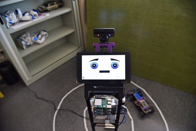 Prototipo del robot que detecta emociones