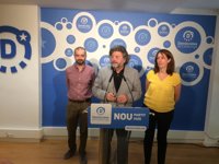 Demòcrates pide que ERC y PDeCAT apoyen a Colau en Barcelona a cambio de respaldar el 1-O