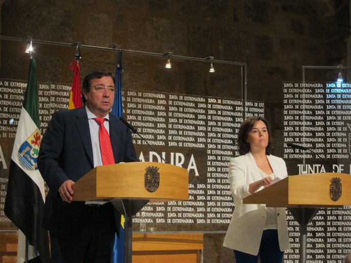 Fernández Encalla i Soraya Saénz de Santamaría           