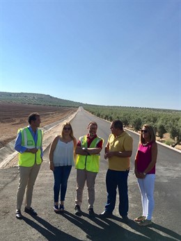 Visita de las obras en la A-6052