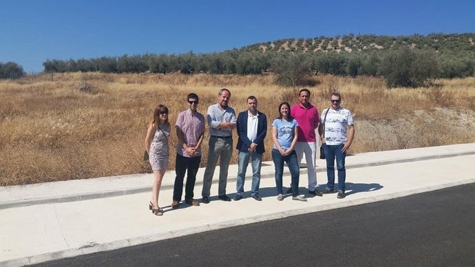 Algar (tercero por la izda.) en su visita a Priego de Córdoba