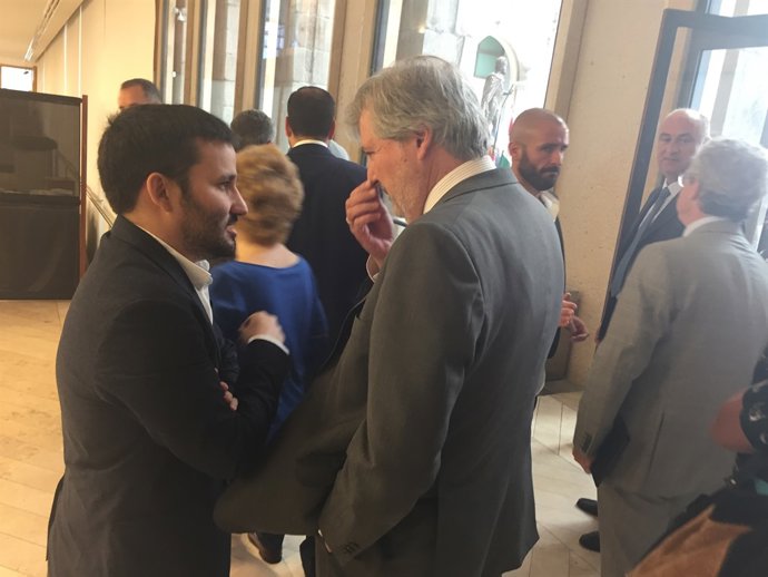 Marzà junto al ministro de Educación, Méndez de Vigo