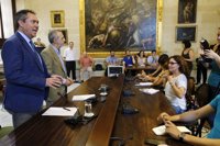 Espadas pone en marcha un nuevo Plan Integra, con dos millones para favorecer la inserción de 2.100 personas