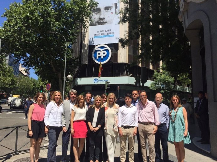 Miembros PP de Madrid homenajean a Miguel Ángel Blanco