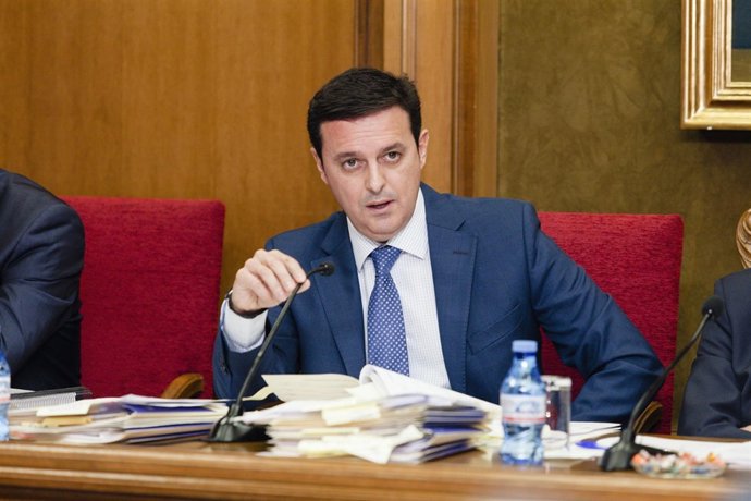 Javier Aureliano García ha respondido a las críticas del PSOE.