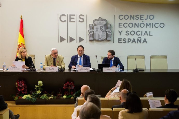 Presentación del informe sobre televisión en abierto