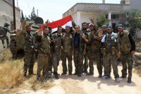 El Ejército sirio lanza una ofensiva sobre la zona desértica fronteriza con Irak y Jordania