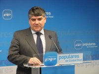 Carlos Cotillas deja su acta de concejal tras 26 años en el Ayuntamiento de Tomelloso