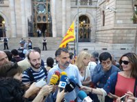 Cuixart (Òmnium) exige a los 'comuns' aparcar "tibiezas" y presiona a los alcaldes del PSC