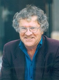 Ian Gibson cree que España "ya se ha quitado el complejo de estar a la cola" de Europa