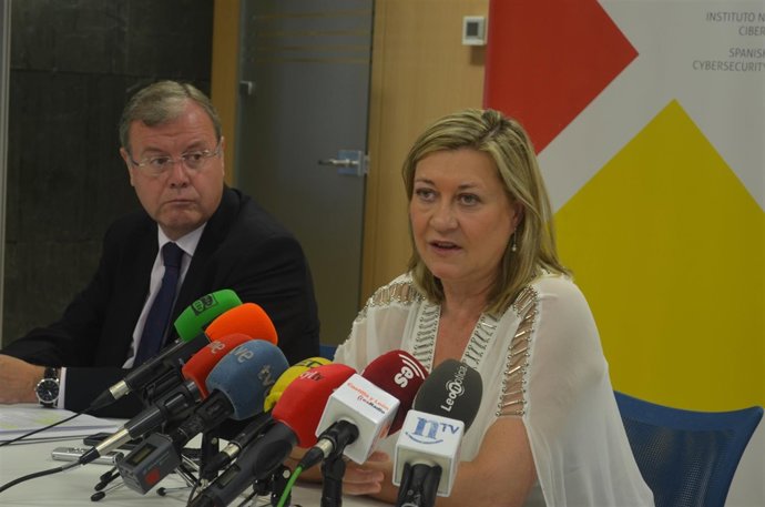 Pilar Del Olmo Ha Negado Que Exista Conflicto Con La Empresa Vidriera Leonesa