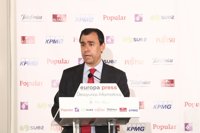 Maillo expresa su "plena confianza" en Isabel Bonig y añade que los candidatos se decidirán "cuando toque" 