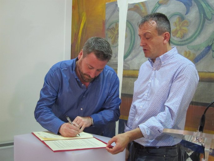 Soro y Rivarés han firmado hoy un acuerdo de colaboración en materia turística