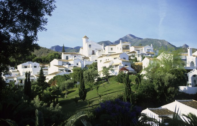 Viviendas turismo residencial costa del sol living casas extranjeros venta