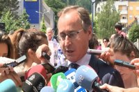 Alonso acusa al parlamentario de EH Bildu Julen Arzuaga de acudir al homenaje en Ermua a "blanquear su imagen"