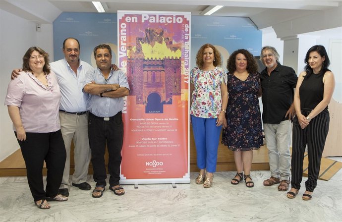 Presentación de Las Noches En El Palacio De La Buhaira