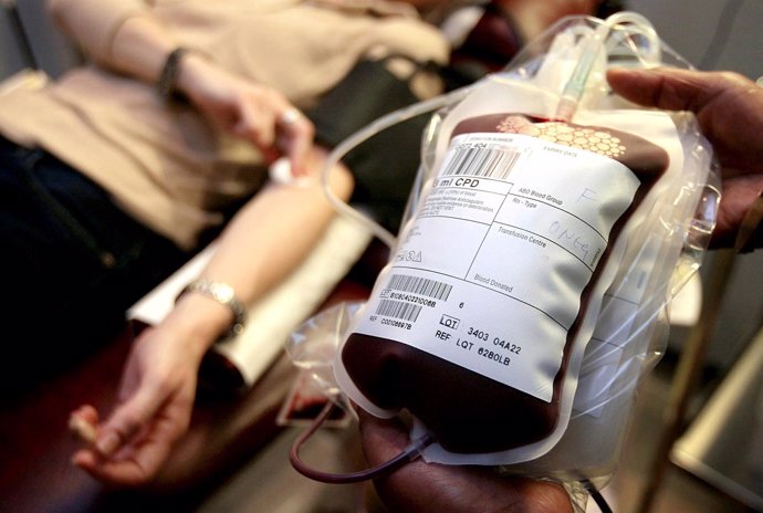 Transfusión de sangre en el Servicio Nacional de Salud británico (NHS).