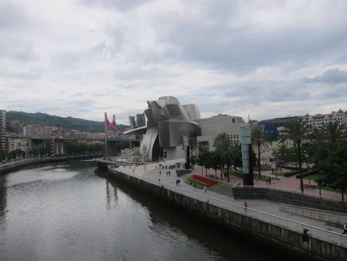 Cielos nubosos en Euskadi                          