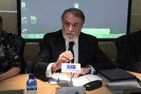 Mayor Oreja cree que el proyecto político de ETA está "más vivo que nunca" y "se expresa" en Cataluña