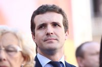Casado censura los abucheos a Carmena pero destaca que Podemos aplaudía cuando escracheaban al PP con "bebés dormidos"