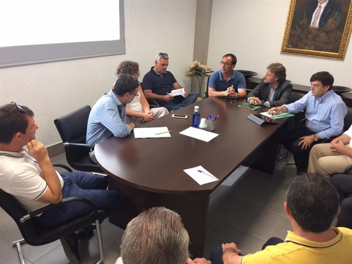 La Junta renueva las licencias para la captura del cangrejo rojo