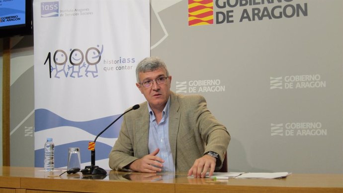 El gerente del Instituto Aragonés de Servicios Sociales (IASS), Joaquín Santos
