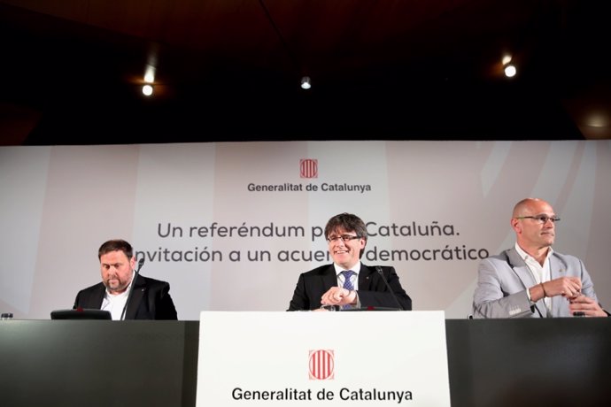 Puigdemont, Junqueras y Romeva hablan en Madrid sobre el referendum
