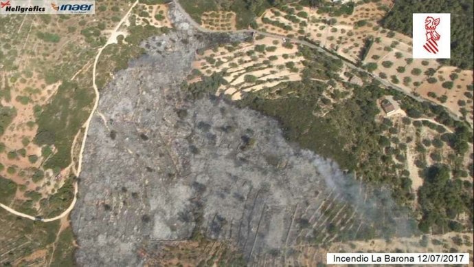 Imagen aérea del incendio de Vall d'Alba