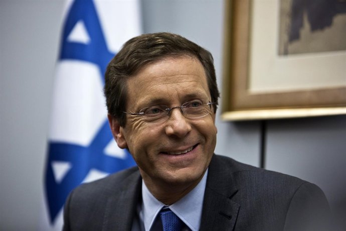 El líder saliente del Partido Laborista de Israel, Isaac Herzog