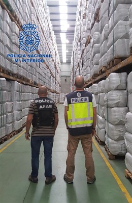 Intervenidas en Pontevedra y Portugal más de 600.000 piezas de cubertería falsas