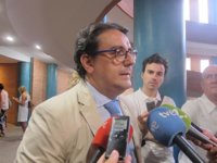 La Junta actuará "legalmente" contra la empresa de transporte sanitario concentrada en Mérida si se producen incidencias