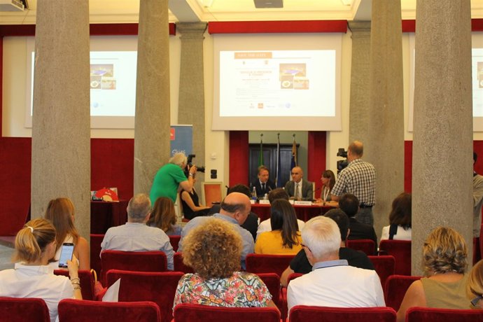 Sevilla presenta su oferta turística den Turín