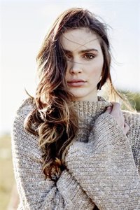 Teñirse el pelo de oscuro aumenta el riesgo de cáncer de mama