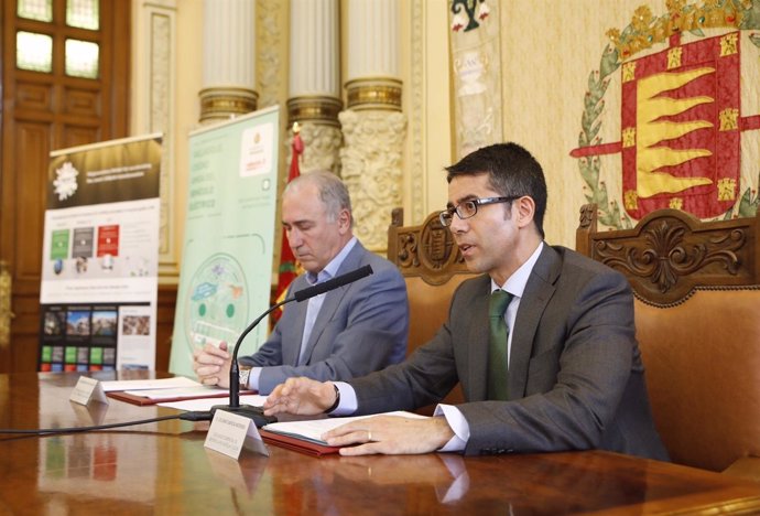 El Ayuntamiento De Valladolid E Iberdrola Firman Un Convenio Para Optimizar Y Ex