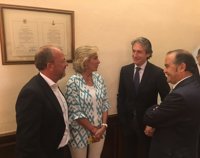 Monago destaca que los plazos se están "cumpliendo" en el "compromiso" del Gobierno central con el AVE extremeño