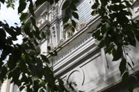 La Generalitat recurrirá la concesión de conciertos a dos centros y velará por que abonen el aval de 1,1 millones