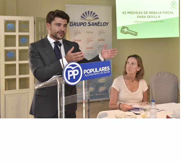 Beltrán Pérez explica medidas de rebaja fiscal