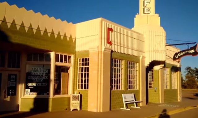 7 - Gasolinera de la Ruta 66 en Shamrock, Texas