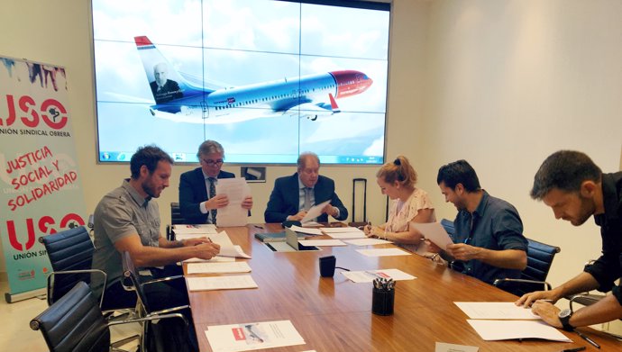 Firma del primer convenio de TCP de Norwegian en España