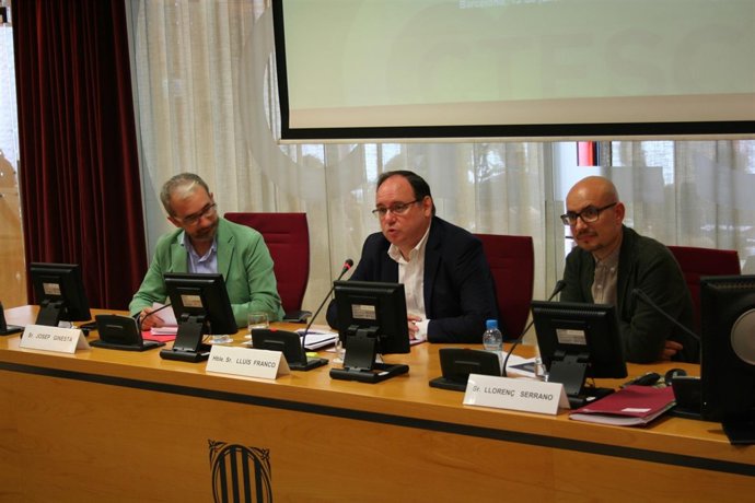 Josep Ginesta, Lluís Franco i Llorenç Serrano en la presentació de l'informe