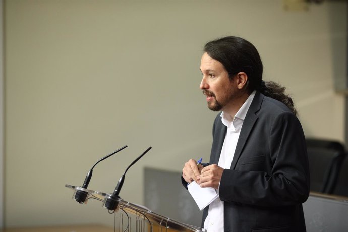 Rueda de prensa de Pablo Iglesias tras reunirse con Pedro Sánchez