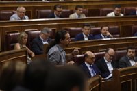 Podemos denuncia un pacto de silencio "de mafiosos" entre el PP y sus extesoreros