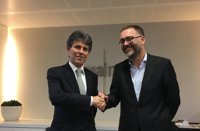 Farmaindustria firma un convenio con los reumatólogos pediátricos para reforzar la transparencia de sus relaciones