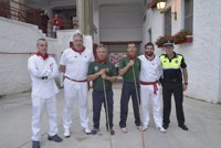 El Ayuntamiento de Pamplona reconoce la labor de los pastores 'Rastrojo' y 'Chichipán' en su último encierro