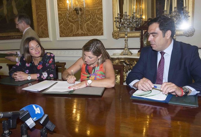 Diputación de Cádiz y ATA firman un convenio